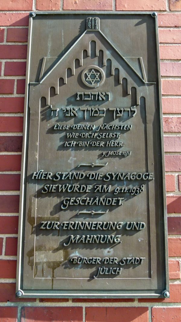 https://www.juelich.de/lw_resource/datapool/_items/item_2332/gedenktafel_synagoge.jpg