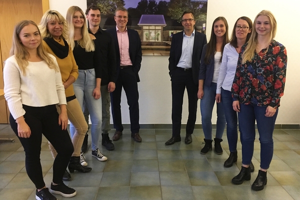 Seit vielen Jahren bilden die Stadtwerke Jülich aus Bild: Auszubildende und Ausbilder der Stadtwerke Jülich