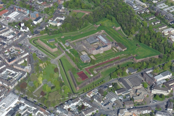 Bild: Eine Luftaufnahme der Zitadelle Jülich. Bild: Dr. Hans Ulrich Eckardt