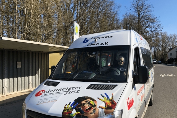 Der Jülicher Bürgerbus für Jedermann BIld: Der Bürgerbus