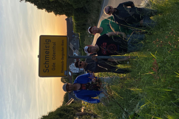 Schmeisig Bild: Die Gruppe