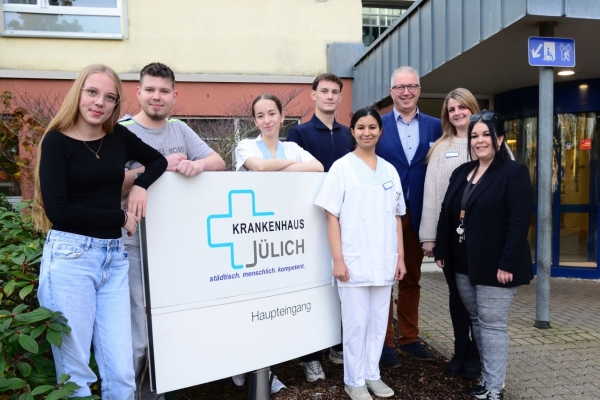 PR 667 - Großes Engagement für den Pflegenachwuchs - pflegeazubis.jpg