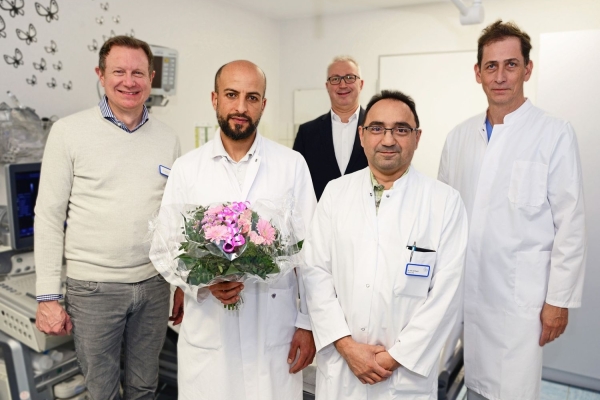 PR 015 - Notfallmediziner aus Leidenschaft - begrueßung_habiballah.jpg