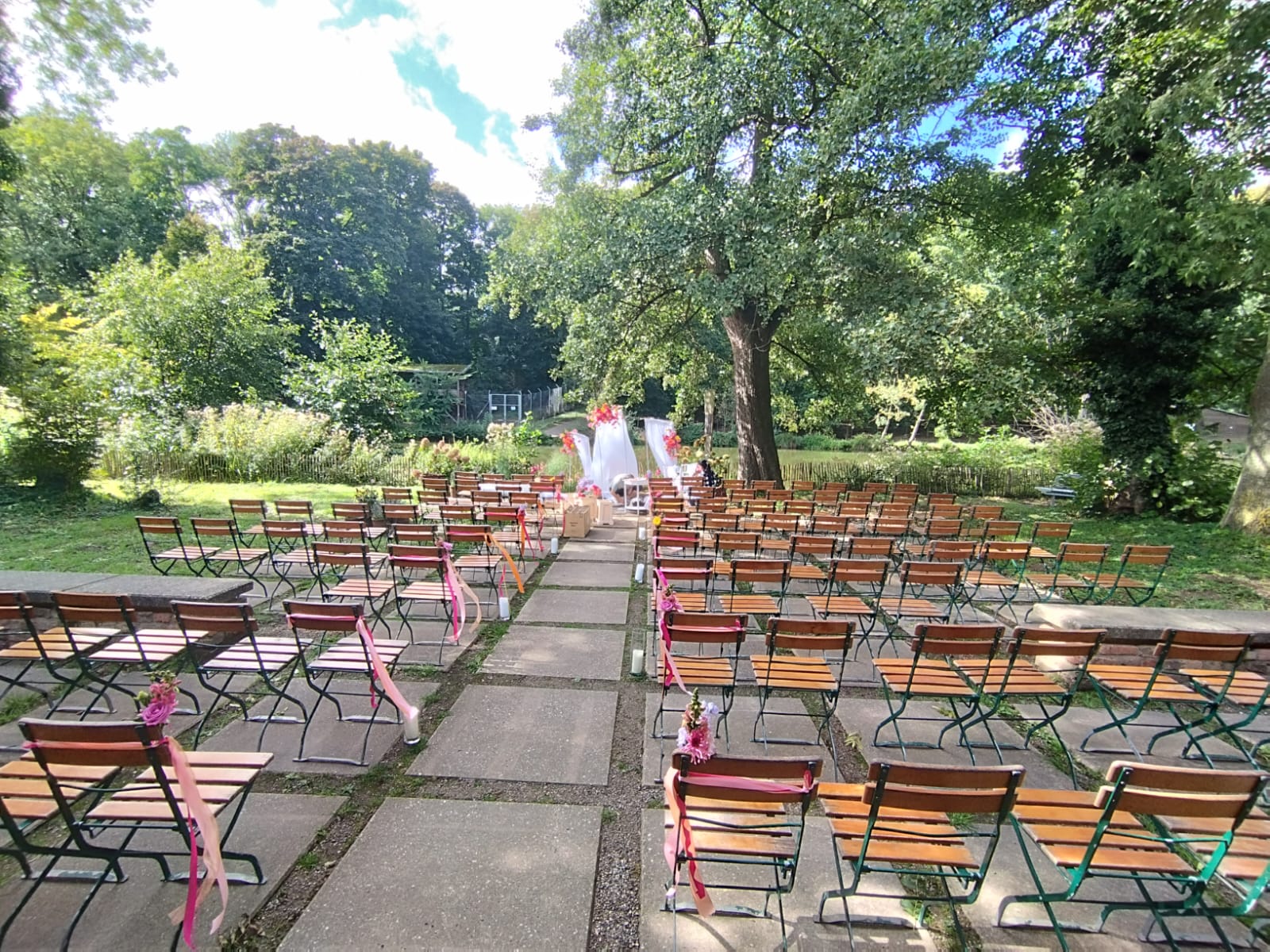 Bild: Ort der Stille im Brückenkopf-Park